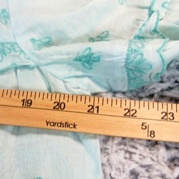 KAARI BLUE Embroidered Tiered Ruffle Trim Peasant Blouse Women's L. 100% Cotton. - Picture 9 of 12